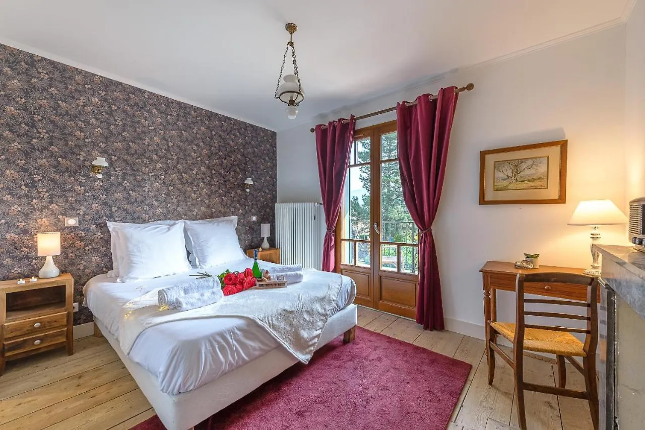 Holiday home Le Nid O Grives: Family Retreat between Lake and Mountains Saint-Jorioz